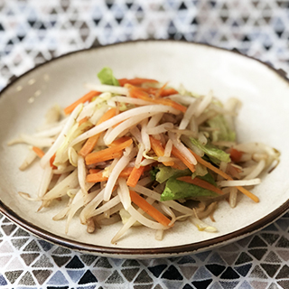 野菜炒め(しいたけ風味)